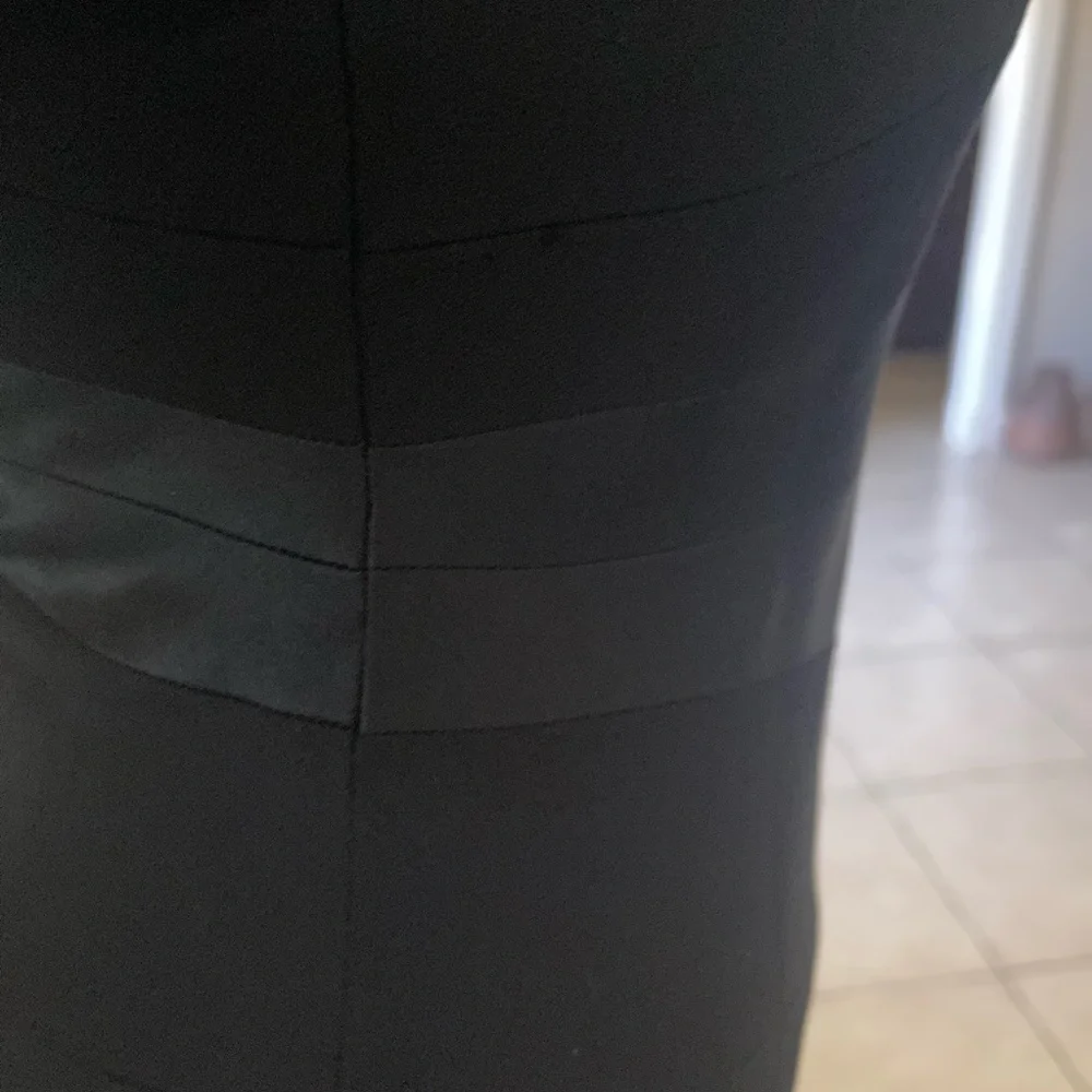 Talbot's Size 4 Petite Little Black Dress Chic LBD Elegant 4P cocktail funeral - Picture 7 of 12
